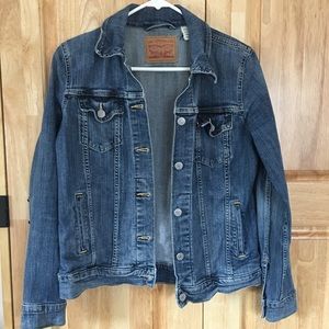 Levi's denim jacket